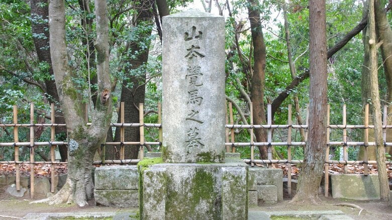 同志社大学設立を支援した会津藩士・山本覚馬。幕末のジャンヌ・ダルク新島八重の兄が動乱の時代に消息を立つまで｜FNNプライムオンライン