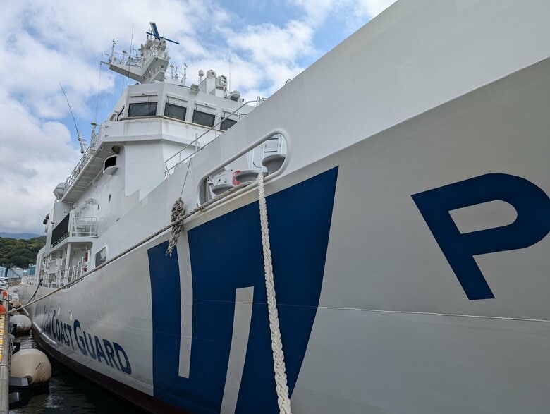 【速報】立入制限エリアで釣りをしていたベトナム人技能実習生4人が波にさらわれ行方不明に　海保が捜索　坂井市の三国港｜FNNプライムオンライン