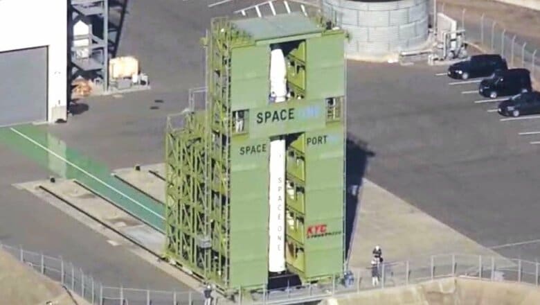 発射場のカイロス2号機 12月15日