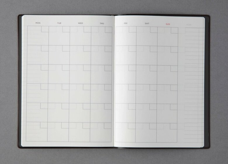 日付記入式「UNDATED」（提供：左ききの道具店）