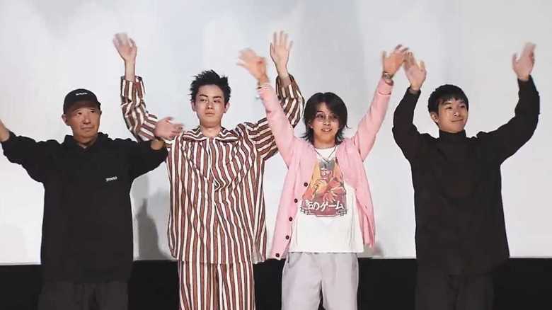 菅田将暉と仲野太賀が絶句…「お願いしま~す!イェーイ!」16歳の新人YOSHIが自由奔放すぎる!?