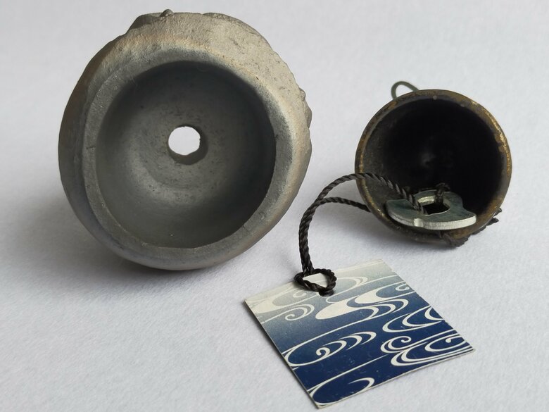 「鬼瓦風鈴」底（提供：株式会社鬼福）