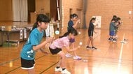 私語厳禁「競技けん玉」　10種の技披露で成功数競う　静寂の中「緊張感がたまらない」　8月に全国大会も　山形