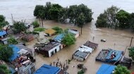 豪雨や暴風雨による洪水や土砂崩れ相次ぐ　インドで81人死亡　平年の9倍近い雨量で浸水も　ネパールでは21人死亡