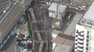 「ずっと止まってて学校行けへん」近鉄京都線の京都駅で始発列車が脱線　京都～上鳥羽口間で運転再開のメド立たず　乗客約30人は徒歩で京都駅へ