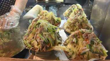 沖縄名物!“メガ盛り”食堂が惜しまれつつ閉店