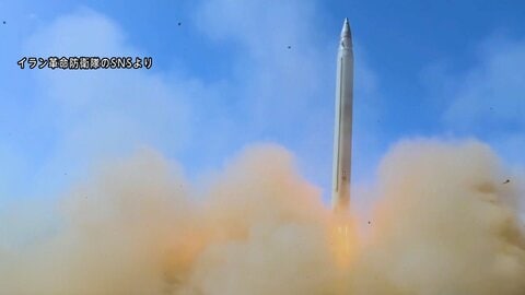 アメリカ軍がドローンやレーダー施設攻撃　イランは弾道ミサイル発射