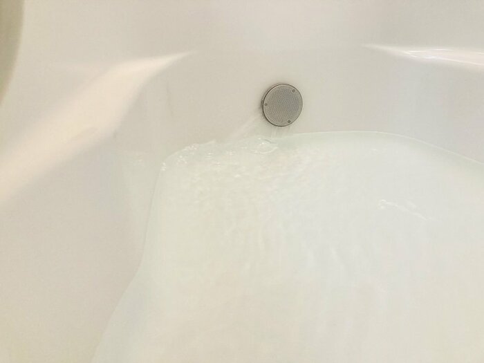 数㎝の水でも子供は溺れる可能性があり危険