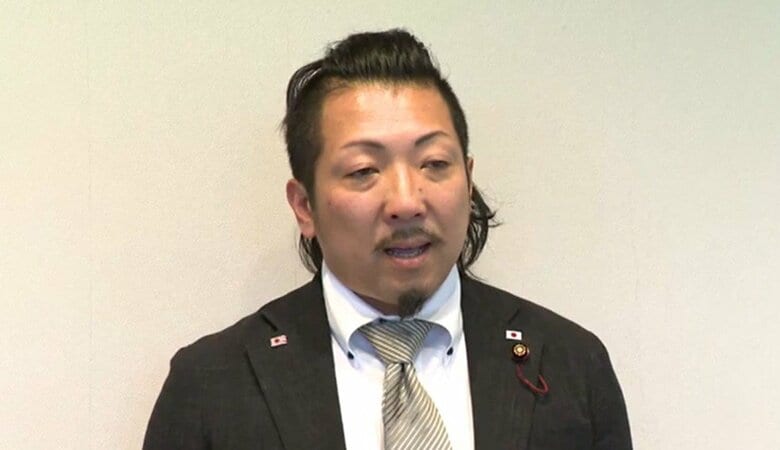 市議会議員が入浴施設のサウナにスマホ持ち込み動画視聴か　辞職勧告決議案が可決も「辞職考えていない」無投票で当選した市議に“不適切行動”相次ぐ｜FNNプライムオンライン