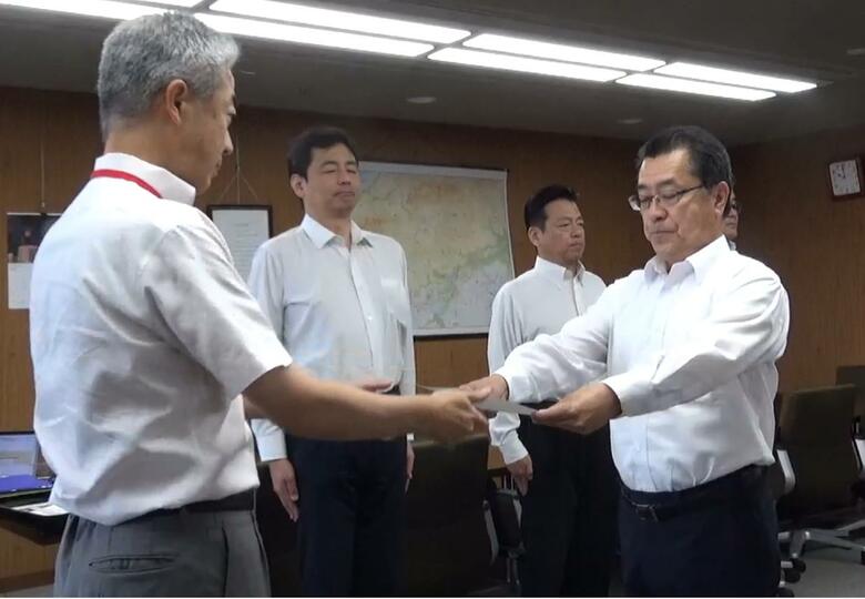 広島県警「技能指導官」を新たに４人指定　人の命に直結する専門知識や技能を伝える後進の育成制度｜FNNプライムオンライン