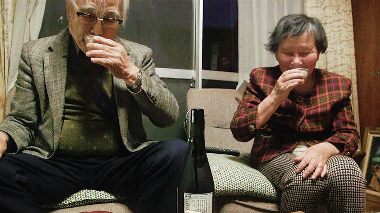 山本氏は認知症を患う妻芳子さんと2人で暮らす