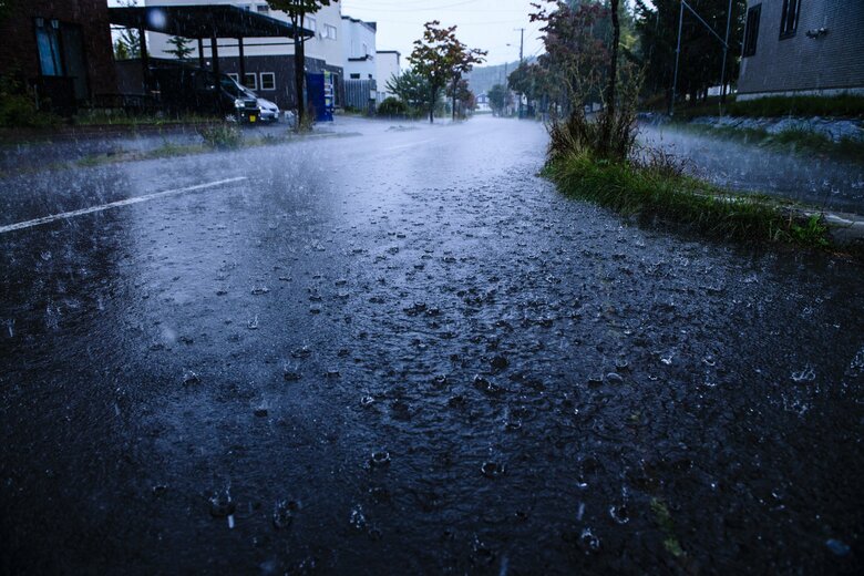 イメージ（ゲリラ豪雨）