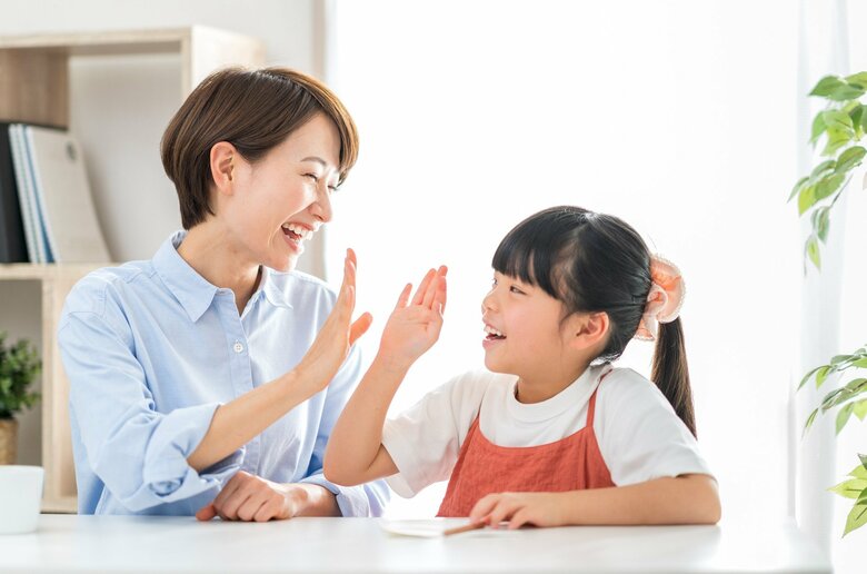 困ったときはAIではなく人間に相談しよう（画像：イメージ）