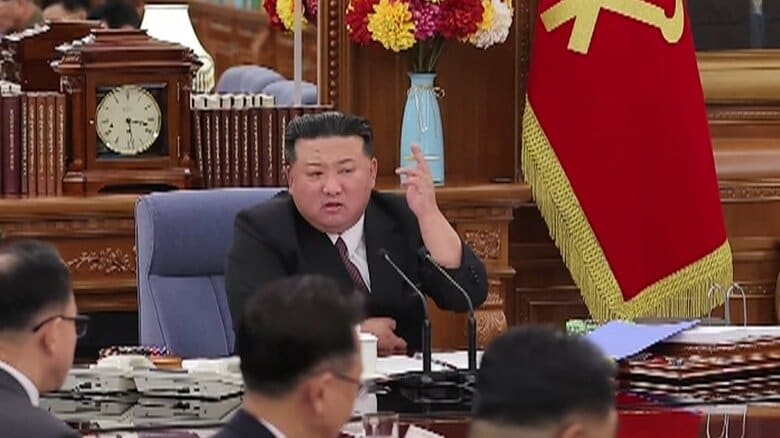 金正恩総書記は重要会議で司会を務める事が多い