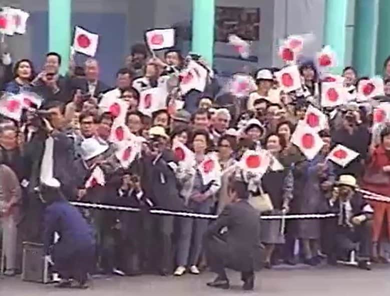 一目見ようと訪れた人たち（１９８８年）