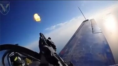 ウクライナの戦場で浮上する100年前の「奇策」　レーダー防護強化で注目される新たな自爆…