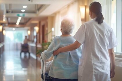 上半期の人手不足倒産は202件、2年連続で過去最多を更新 労働者派遣・老人福祉事業など、サービス業でも大幅増加