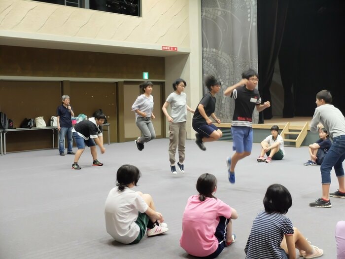 演劇は高校で選択科目として導入が可能か(写真提供:豊岡市民プラザ)