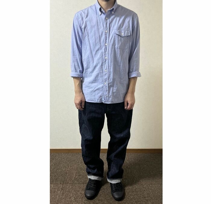 まくる幅を意識するとスマートな見映えに（特集班撮影）