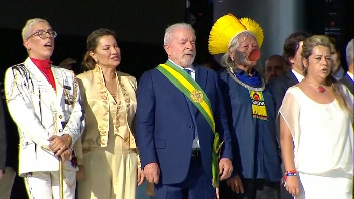 ブラジルでは、ルラ大統領の就任式が行われた(1日)