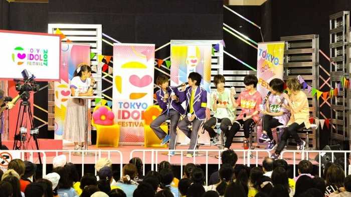 『裏メニュー』を知らないの? アイドルが教える「本当のスタバ」の楽しみ方