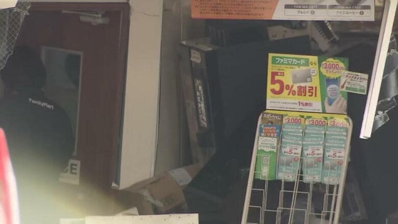 ８７歳男性運転の車がコンビニに突っ込む　店員女性けが　大阪・堺市｜FNNプライムオンライン