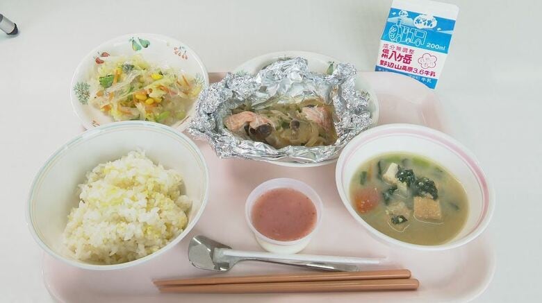 地域の食材を生かした献立が評価！南相木小学校の「給食」が全国コンクール“甲子園”で「優秀賞」　エントリーした全国1019組の中から12組で競う決勝に進出　長野・南相木村｜FNNプライムオンライン