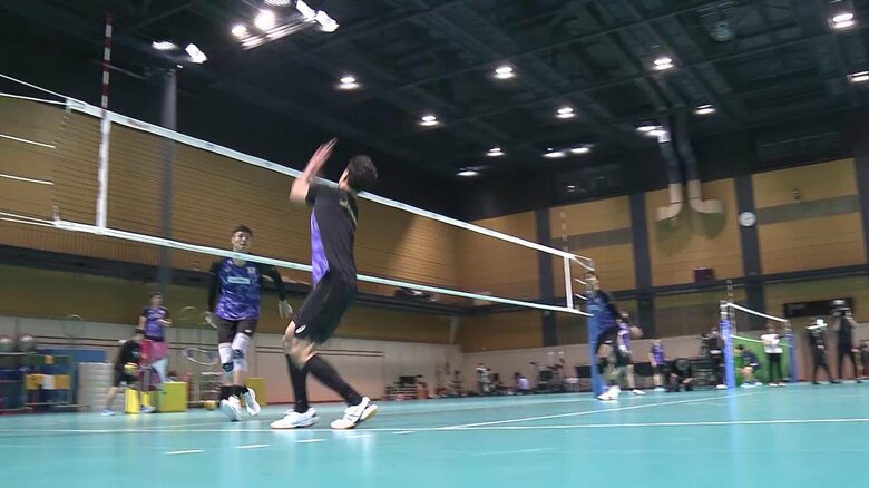 宮浦健人のスパイク練習（連続写真④）