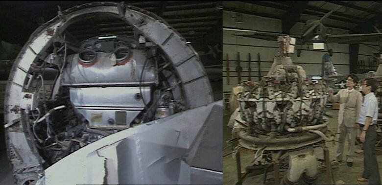 エノラ・ゲイの主翼エンジンカウル（左）とR-3350エンジン（右）(1990年当時)