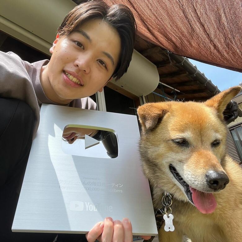 タチバナさんとコロちゃん（提供：タチバナさんの毎日ルーティン）