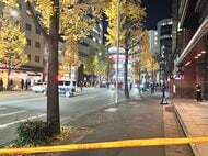 【速報】目撃者「血だらけの男性が車から…」JR博多駅近くで70代とみられる男性刺されたか　交番訪れた30代の男を現行犯逮捕　福岡