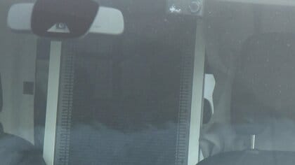 コカイン“3キロ”　スーツケースふた部分に隠し密輸か　フィンランド国籍の女逮捕　「中身は別れた元彼のもの」税関職員が調べ発覚