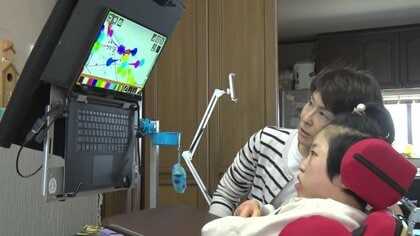 重い障がいのある女性が「視線入力」で描く“心の世界”…SNSで広がり全国へ【岩手発】