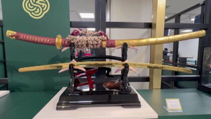 金の日本刀が1億4850万円！「黄金展」で“昭和100年”記念し金のキャプテン翼2830万円や金のGT-R約756万販売　「北海道物産展」ではカニ・イクラ…最強コスパを探せ