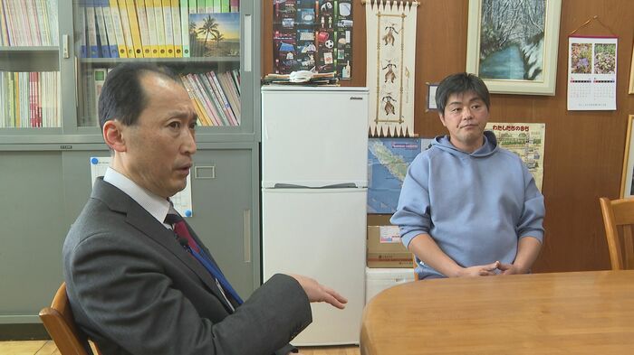 東京都立川市立柏小学校・田中義典校長と吉沢康貴PTA会長