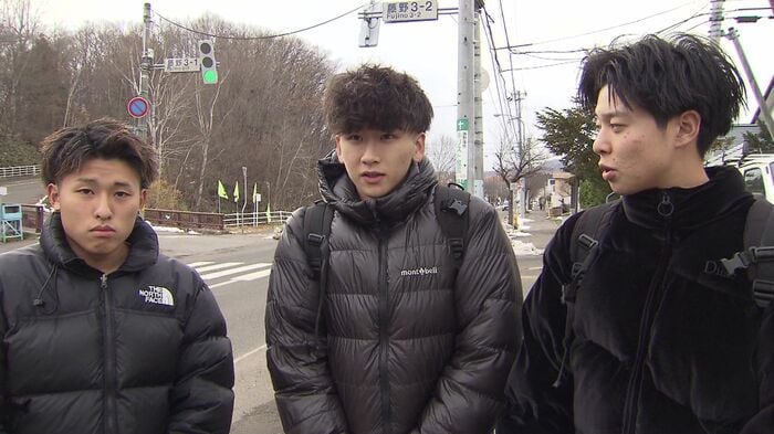 目撃地付近の高校生