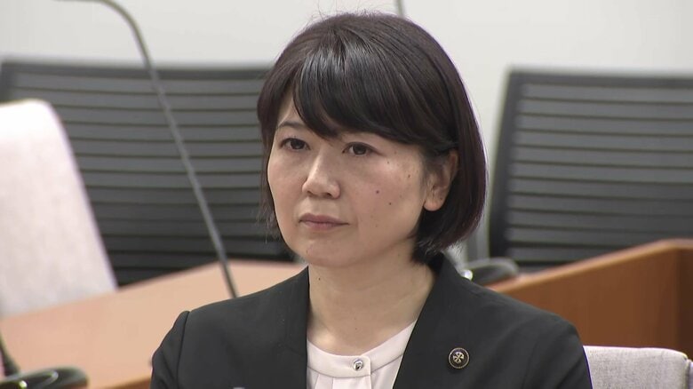 既婚の男性職員と“ラブホ密会”前橋・小川晶市長が議会に再説明…時間無制限で質問への回答も　市役所に5000件近く苦情｜FNNプライムオンライン