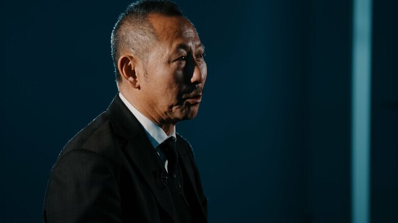 秋本泰男カメラマン