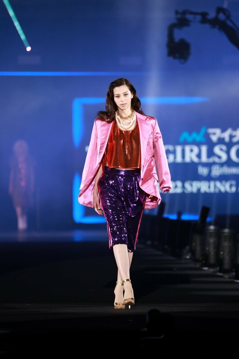 (C)マイナビ▲TOKYO▲GIRLS▲COLLECTION▲2022▲SPRING/SUMMER