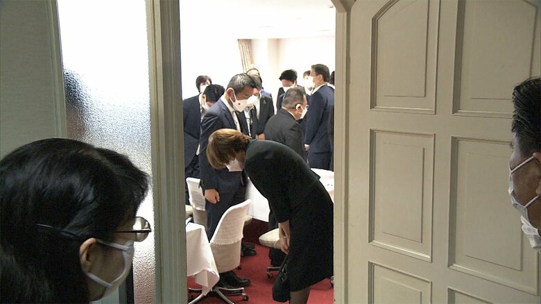 安倍派総会を訪れた昭恵夫人