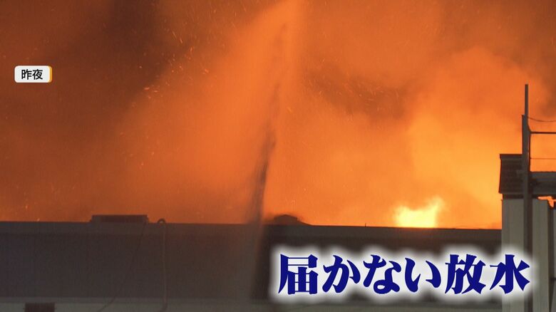 アーケードを包むほどの火の勢い（6月23日）