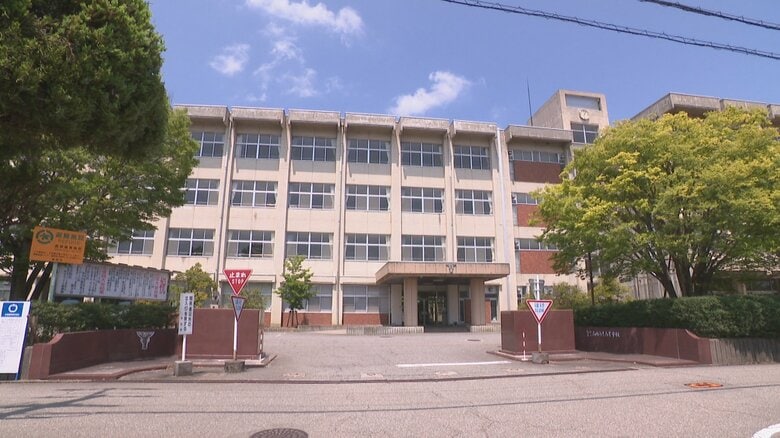 高岡商業高校