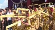 鬼と神輿が激突　長年続く秋の風物詩　呉市・亀山神社の例大祭