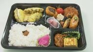 養鶏場の鶏舎2棟が全焼　「ちゃたまや」弁当を食べて応援　卵焼きは時間の卵を使用　「支援の輪を広げたい」佐久市が会議で提供　社長「応援してくれる方々のために一歩ずつ、再建に向けて進んでいきます」