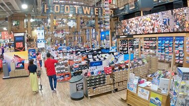 「人をダメにするイス」、本格「熱燗セット」…コロナ禍のスポーツ用品店の意外な売れ筋とは【静岡発】