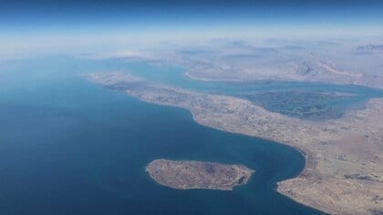 ホルムズ海峡の通航確保へ多国籍部隊創設案　UAEが数十カ国に参加呼びかけ　イギリス紙報じる