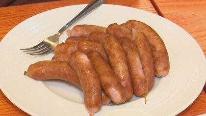 “超あらびき”のウインナー作り体験　市販品にないパリパリの歯ごたえ「モクモク手づくりファーム」【三重発】