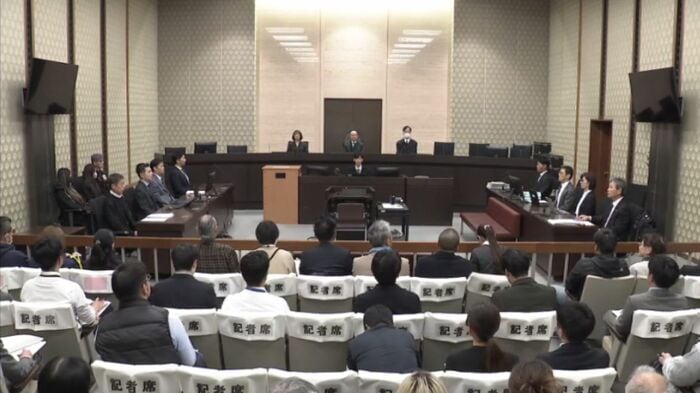 11月28日の法廷 大阪高裁