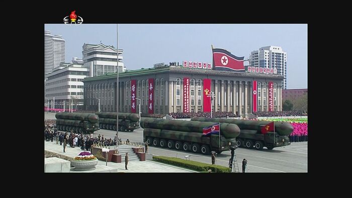 2017年の軍事パレード(朝鮮中央テレビ)