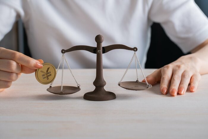 現金と投資資金のバランスは生活に影響が出ない範囲で(画像はイメージ)